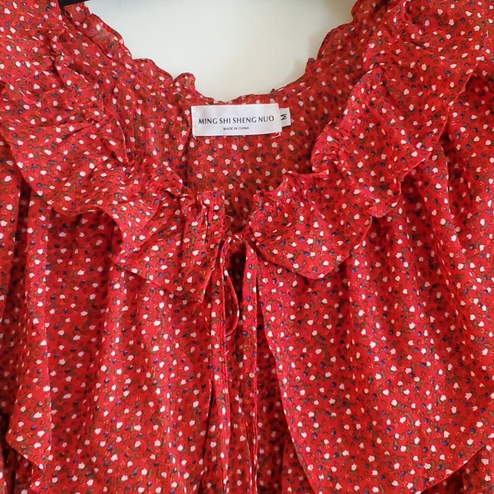 Floral Ruffle Blouse - Picture 3 of 3